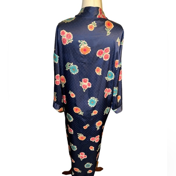 Vintage Christian Dior Robe - Picture 2 of 6